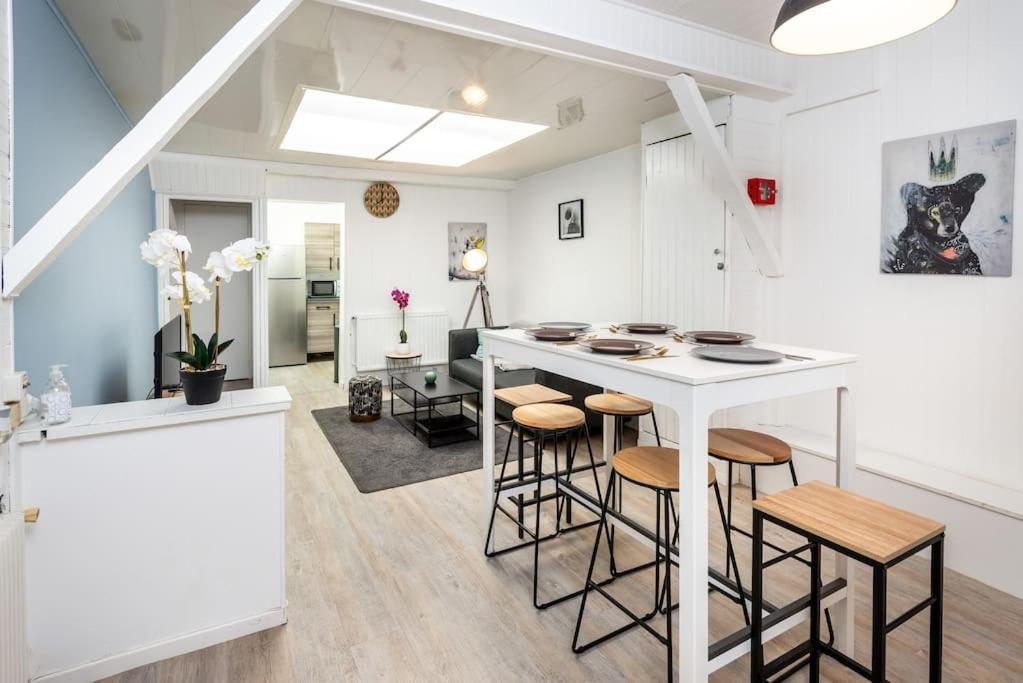 Le Gevaudan Villa Amiens Bagian luar foto